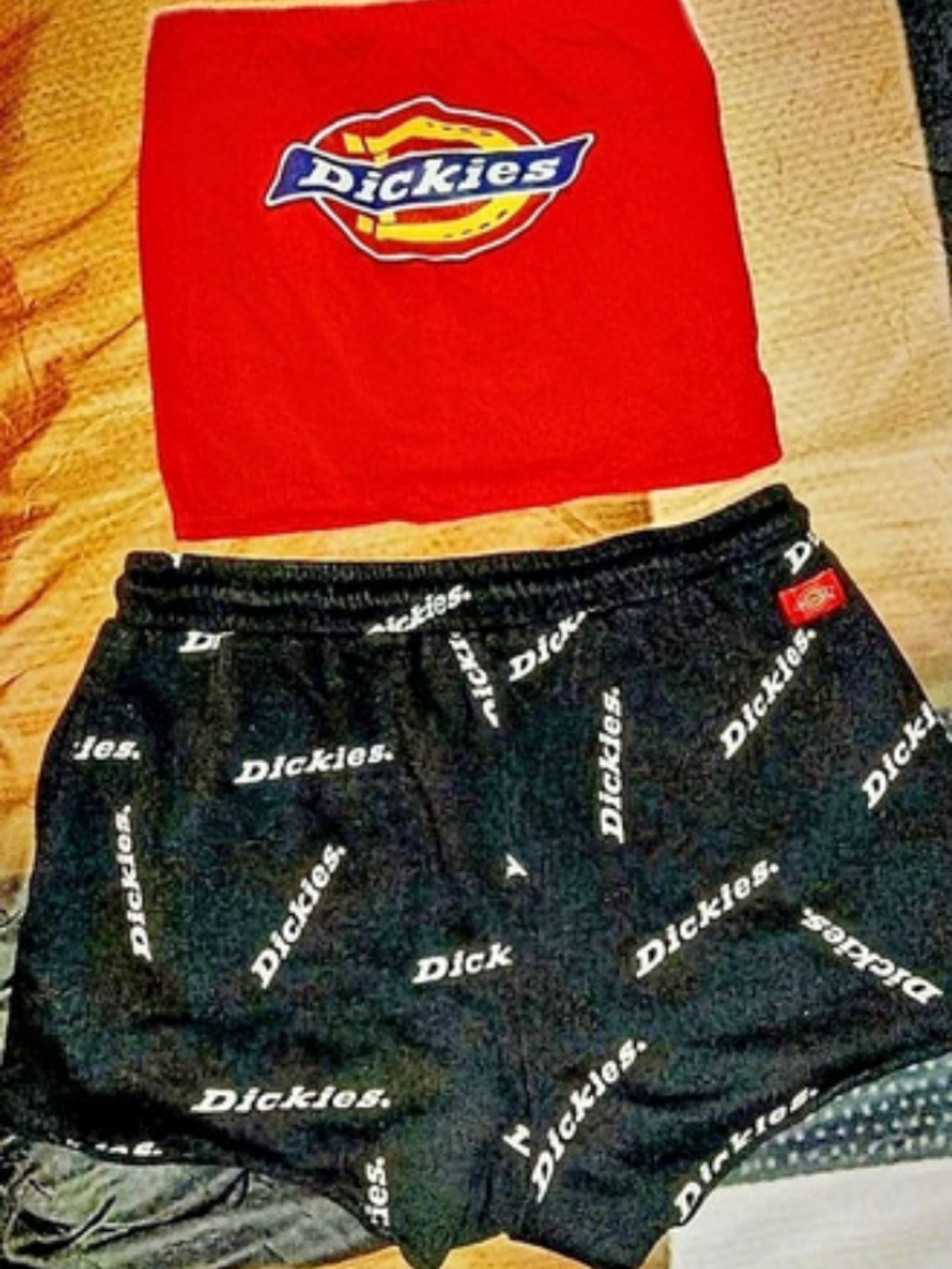 Dickies Men's Printed Shorts Set in Black & Red Like New